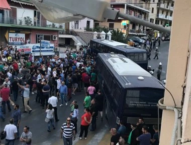 «Μπρα-ντε-φερ» ΣΥΡΙΖΑ και ΝΔ για τις διμοιρίες των ΜΑΤ στην Μυτιλήνη (upd)